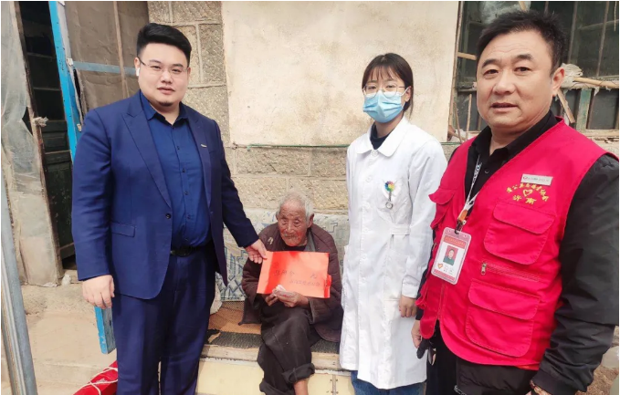 愛在重陽節(jié)，慰問暖人心