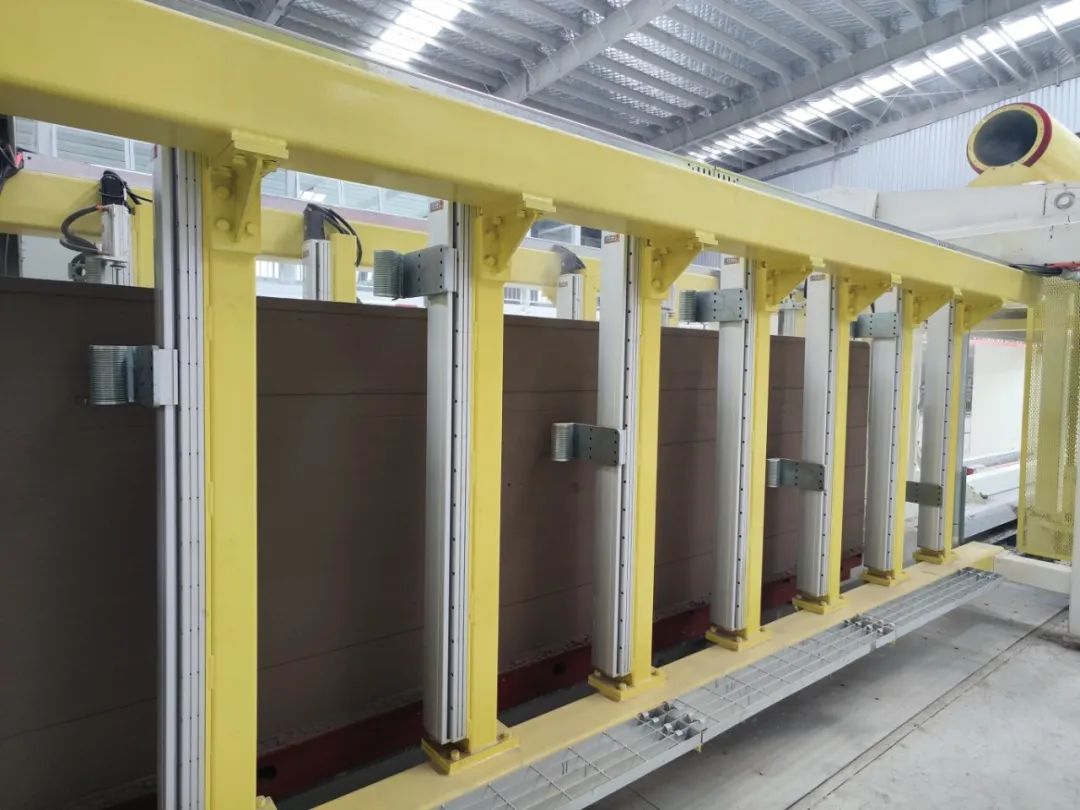 踐行“綠色責(zé)任”，共創(chuàng)生態(tài)工廠 | 東岳機(jī)械熱烈祝賀江西魯麗木業(yè)項(xiàng)目順利投產(chǎn)